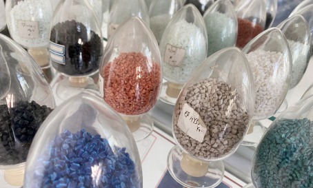 熱塑性增強塑料的收縮率有何特點？淺談熱塑性增強塑料的工藝特性和成型注意事項